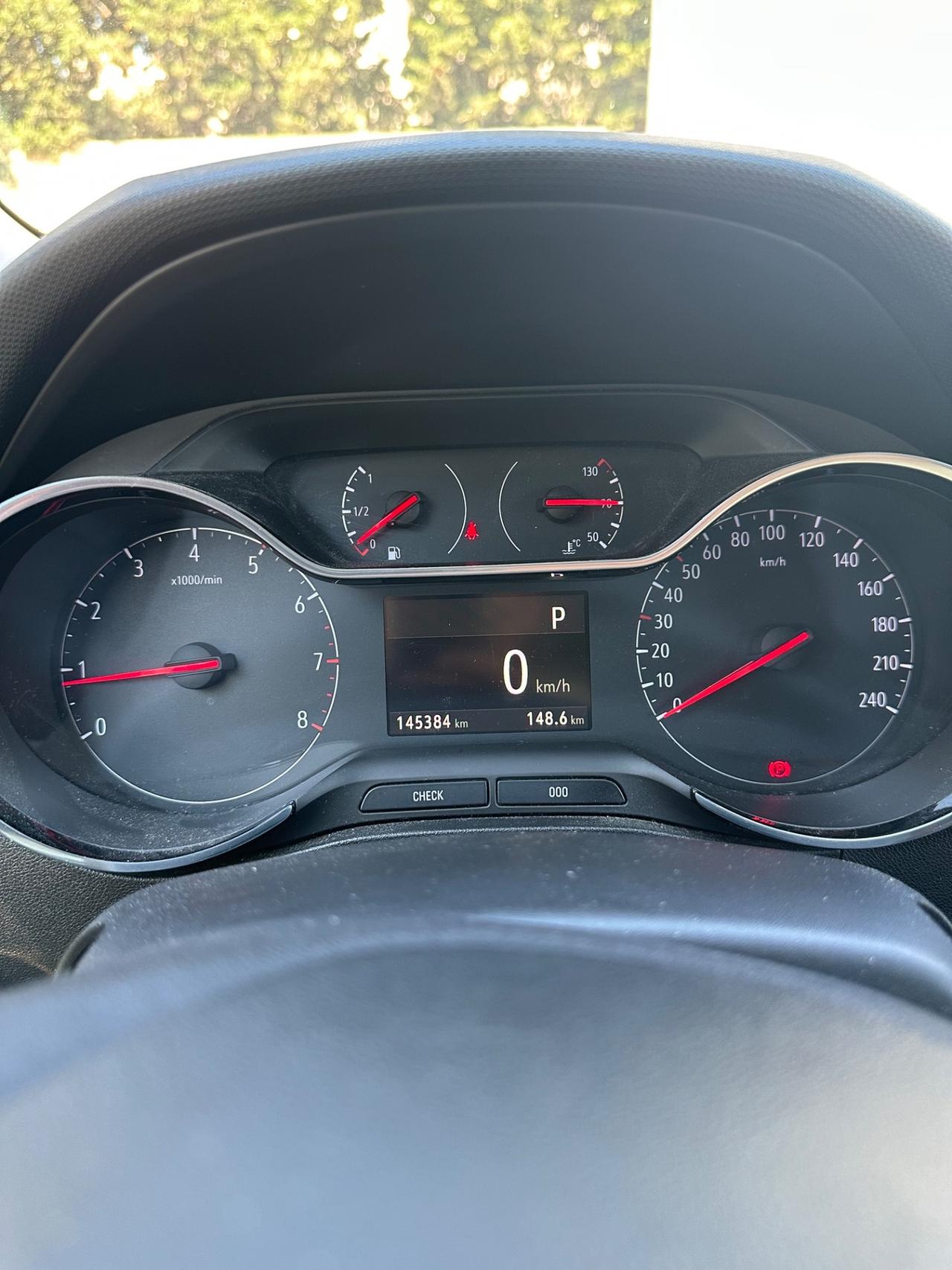 Opel Crossland X 1.5 ECOTEC D 120 CV Start&Stop aut. Ultimate
