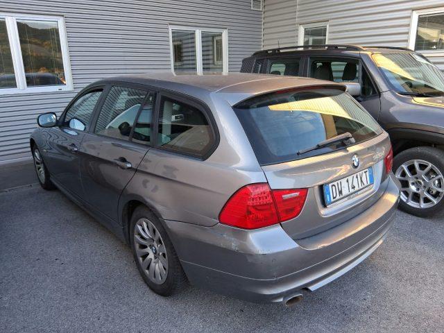 BMW 320 d cat xDrive Touring Attiva 4x4