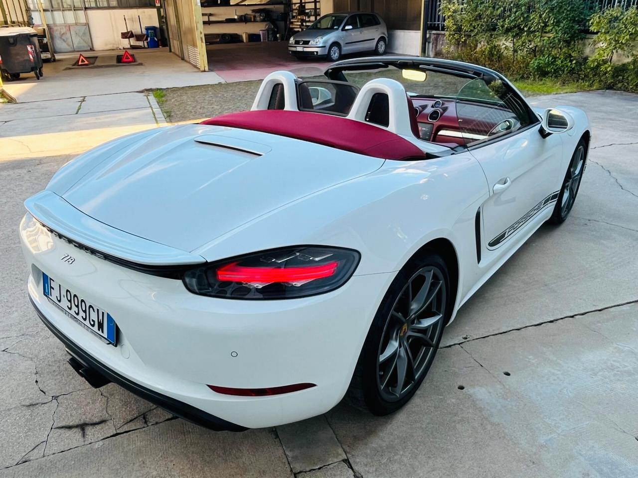 Porsche 718 Spyder Boxster 2.0 300cv