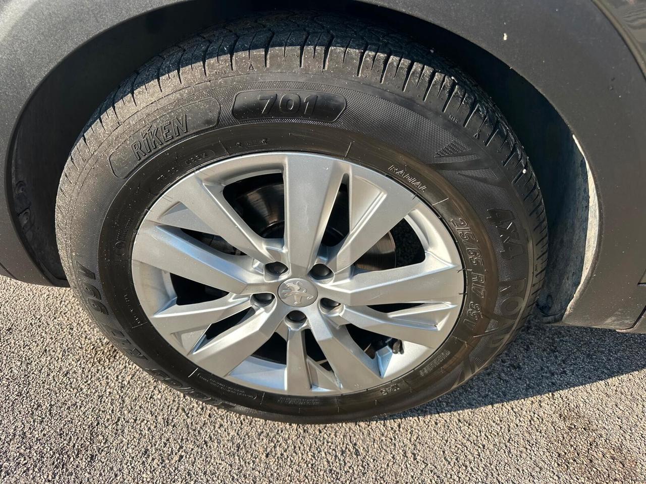 Peugeot 3008 BlueHDi 130 S&S EAT8 Allure NEOPATENTATI