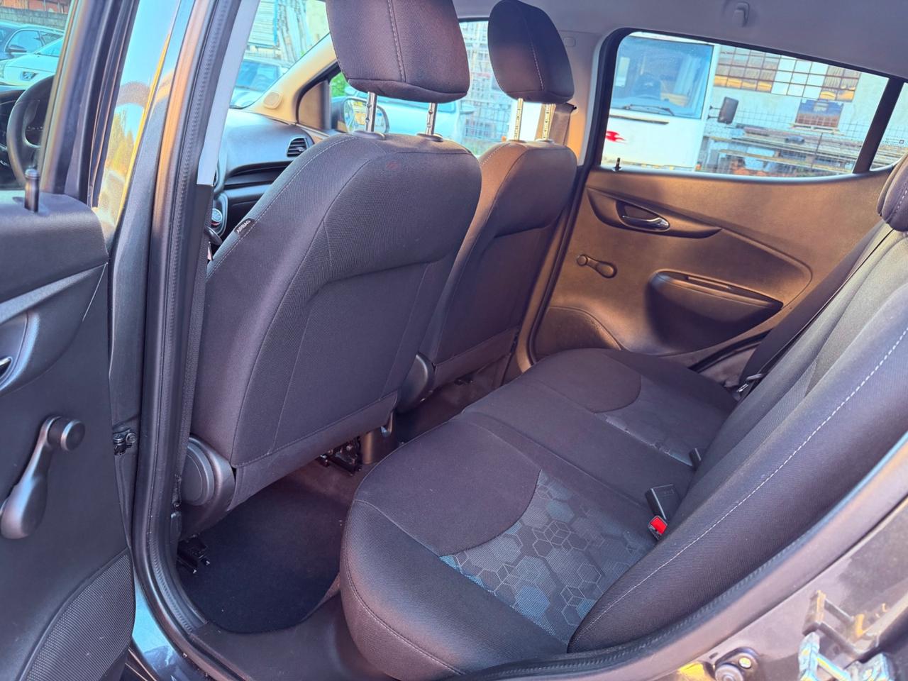 Opel Karl Rocks 1.0 75 CV
