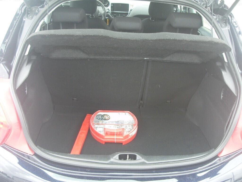 Peugeot 208 1.4 HDi 68 CV 5 porte - 2015