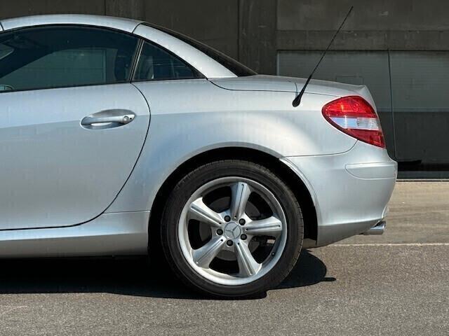 Mercedes-benz SLK 350 V6 - VEICOLO EUROPEO - UNICO PROPRIETARIO - FATTURABILE IVA ESPOSTA