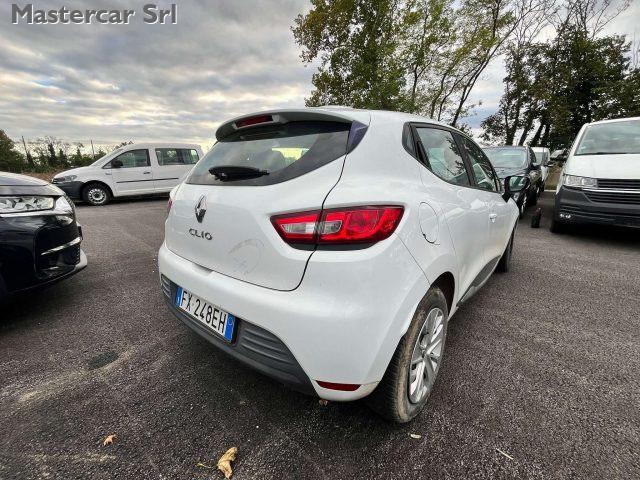 RENAULT Clio 1.5 dci 90CV LIFE Autocarro n1 5 posti - FX248EH