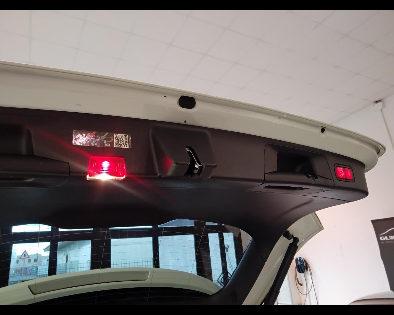 Mercedes-Benz GLA-H247 2023 - GLA 200 d AMG Line Premium auto