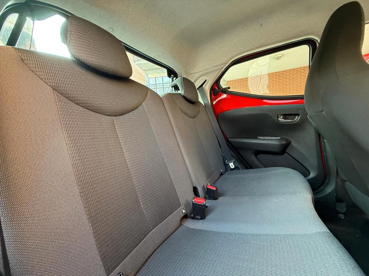 Toyota Aygo Connect 1.0 VVT-i 72 CV 5 porte x-cool MMT