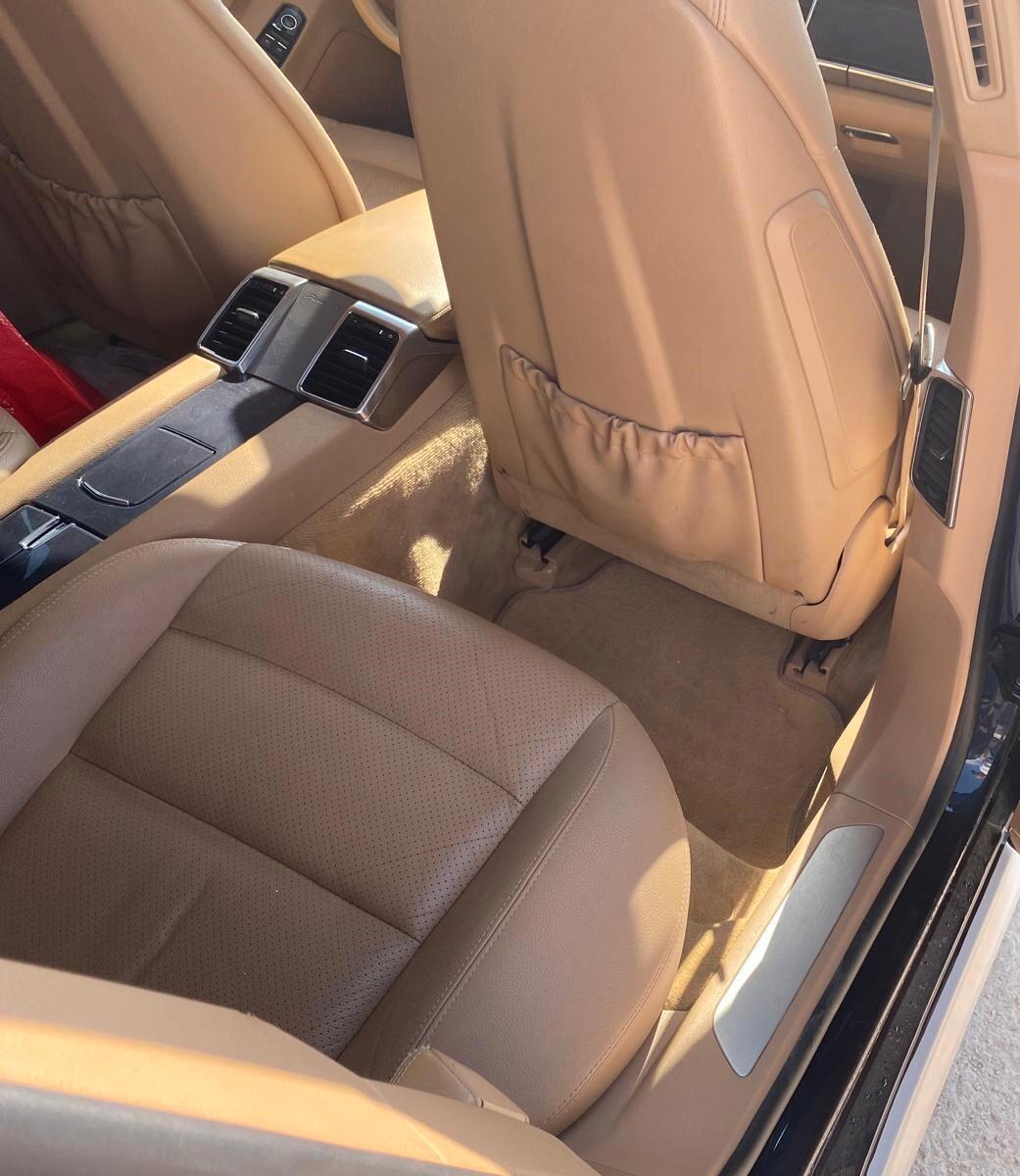 Porsche Panamera 3.0 250Cv