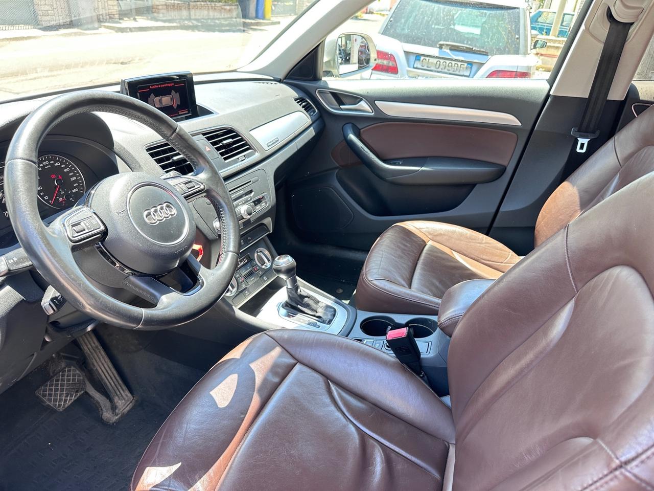 Audi Q3 2.0 TDI 177 CV quattro S tronic Advanced Plus-2012