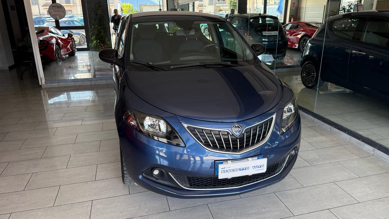 Lancia Ypsilon 1.2 69 CV 5 porte GPL Gold Plus