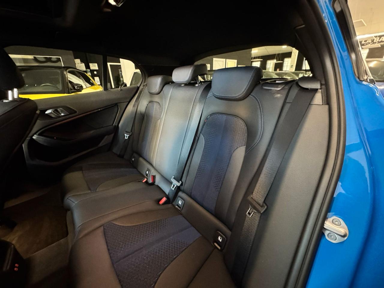 Bmw 118 118i 5p. Msport