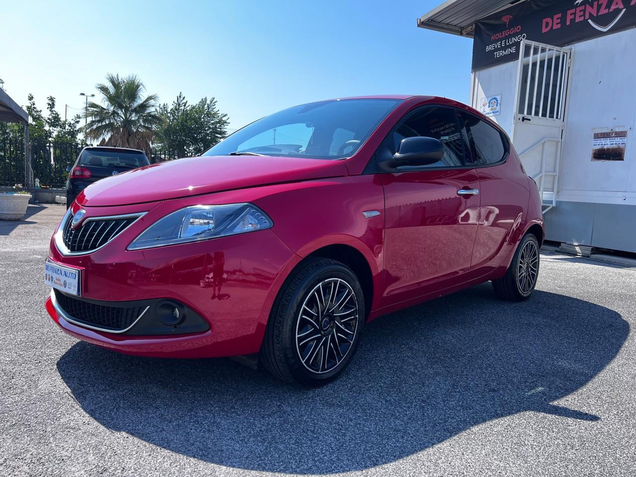 Lancia Ypsilon 1.2 69 CV 5 porte GPL Gold