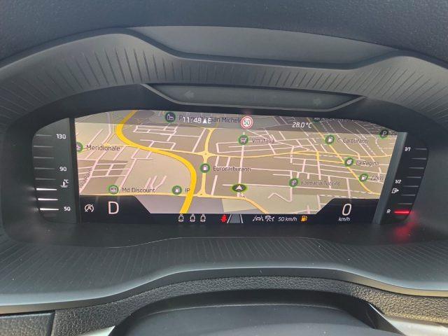 SKODA Karoq 2.0 TDI SCR DSG Executive - 3.800 KM!