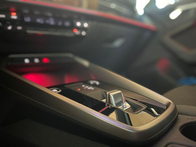 AUDI A3 SPB 30 TDI S tronic S line edition