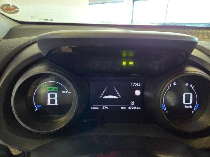 Toyota Yaris 4ª serie 1.5 Hybrid 5 porte Trend