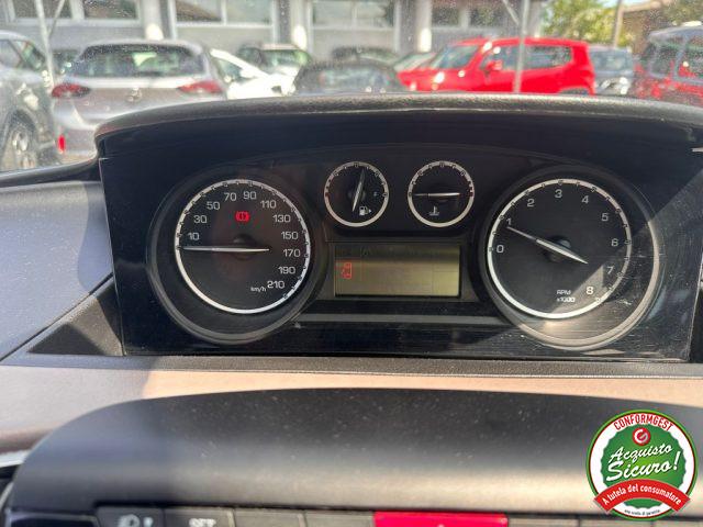 LANCIA Ypsilon 1.2 69 CV 5 porte Elle