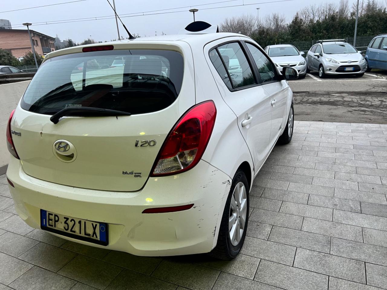 Hyundai i20 1.2 5p. BlueDrive GPL Sound Edition