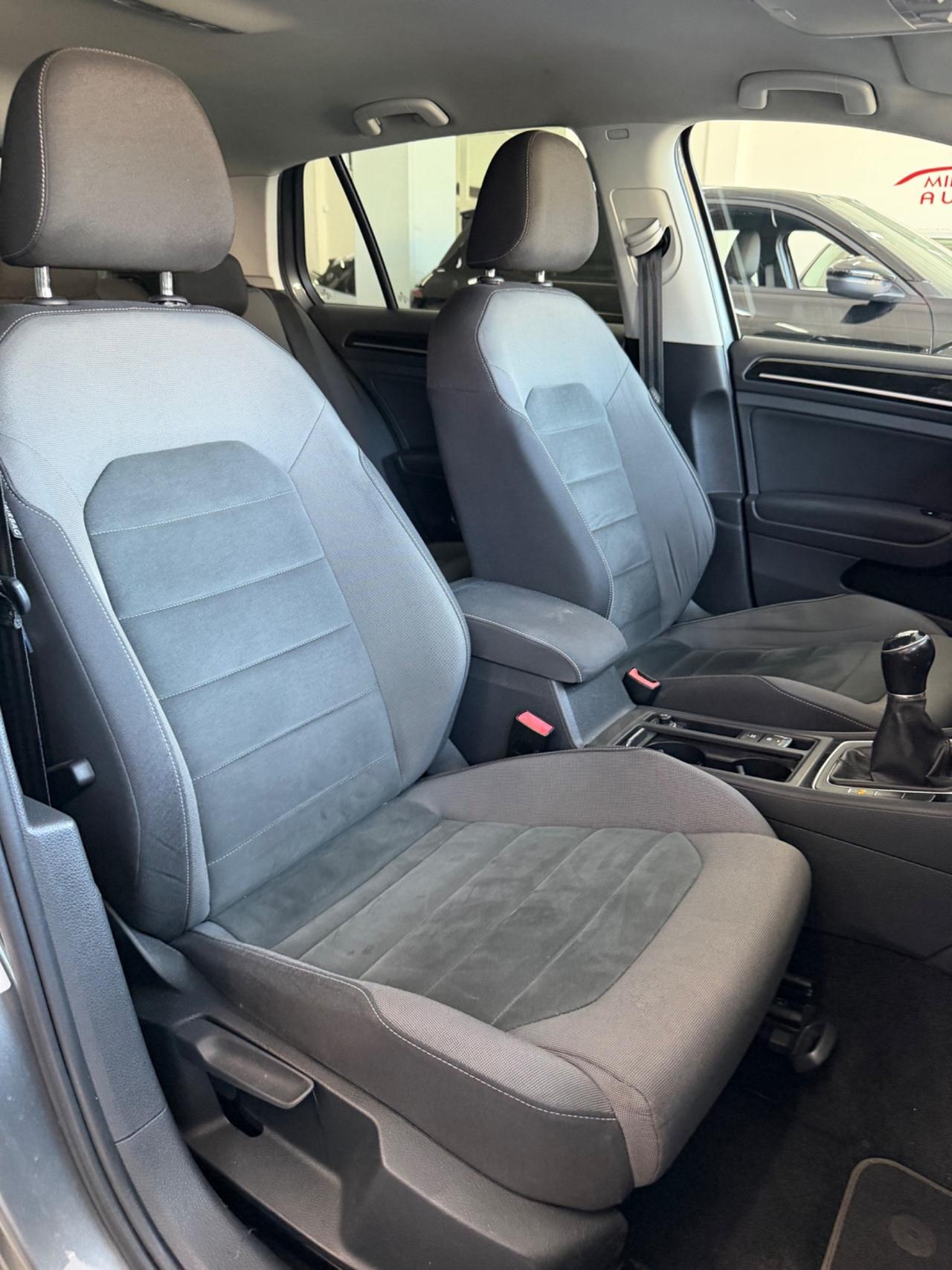 VW GOLF 7.5 1.6 TDI 115 CV 5p. Sport FINANZIABILE