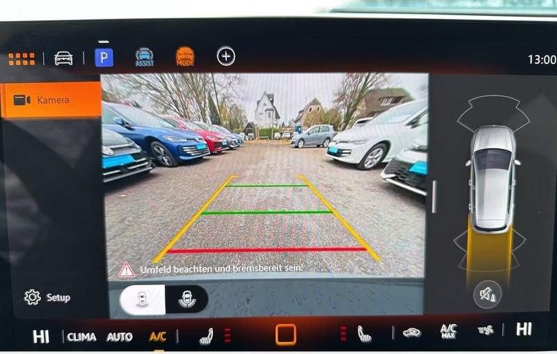 Volkswagen Golf 1.5 TSI ACT 110kW R-LINE CAMERA LED NAVI