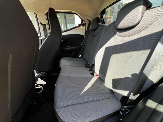 TOYOTA Aygo Connect 1.0 VVT-i 72 CV 5 porte x-fun