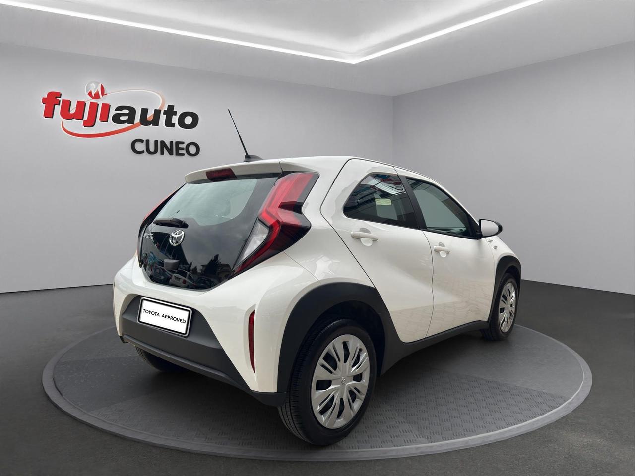 Toyota Aygo X 1.0 Active 72cv