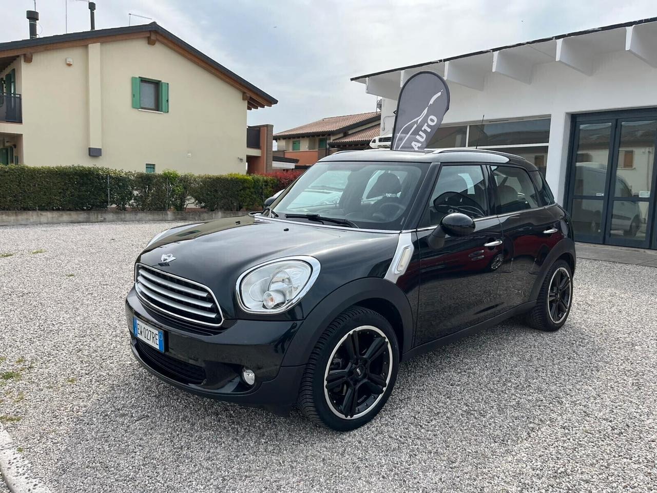 Mini Cooper D Countryman 2.0 Business Automatica