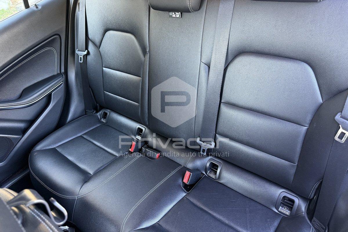 MERCEDES GLA 200 Sport