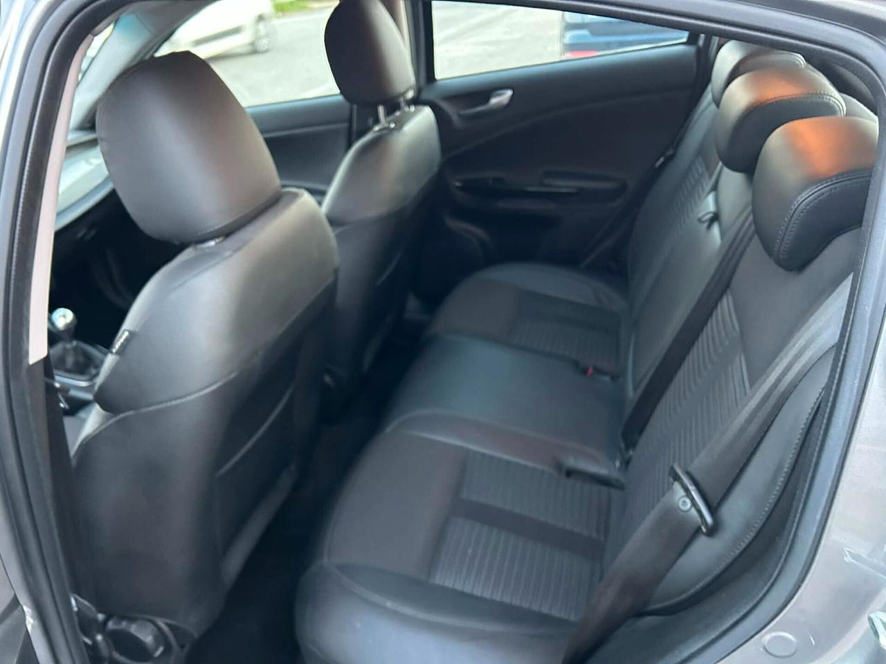 Alfa Romeo Giulietta 1.6 JTDm-2 105 CV Exclusive