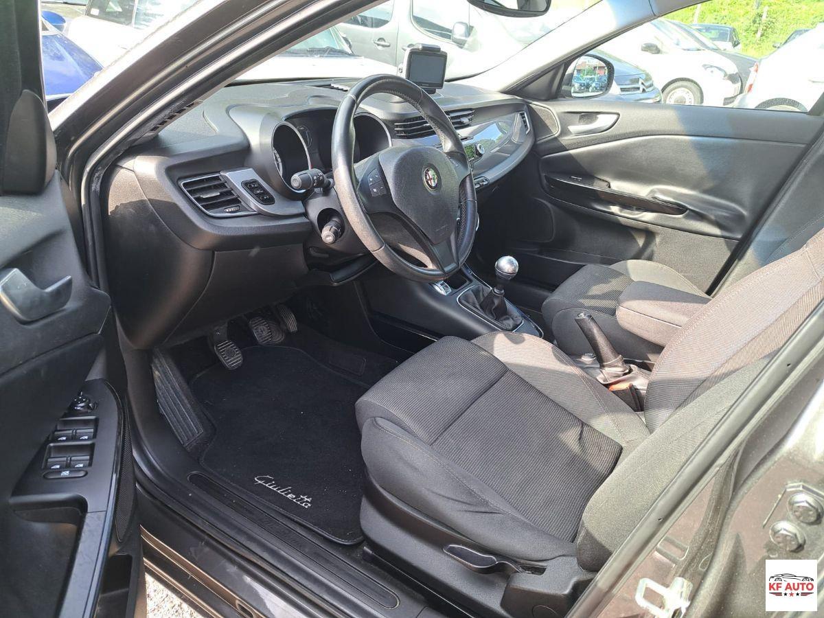 ALFA ROMEO - Giulietta - 1.6 JTDm-2 105 CV Distinctive
