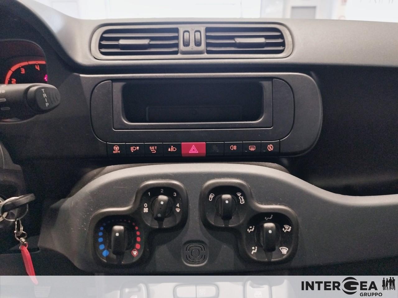 FIAT Panda 1.0 firefly hybrid s&s 70cv 5p.ti