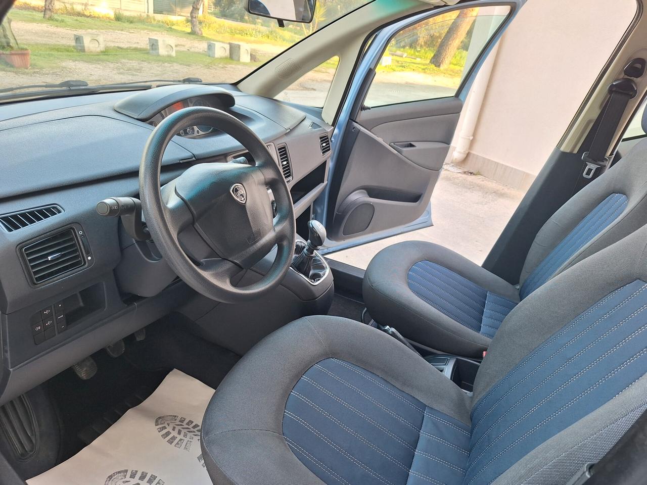 Lancia MUSA 1.4 BENZINA "PERFETTA" 2011