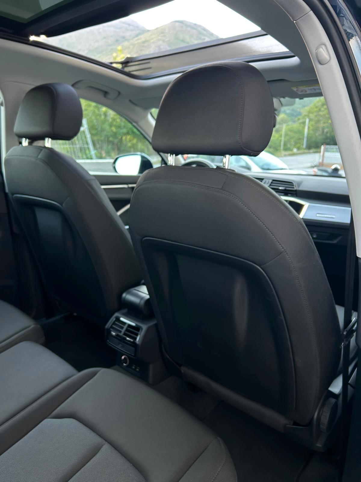 Audi Q3 45 TFSI quattro S tronic