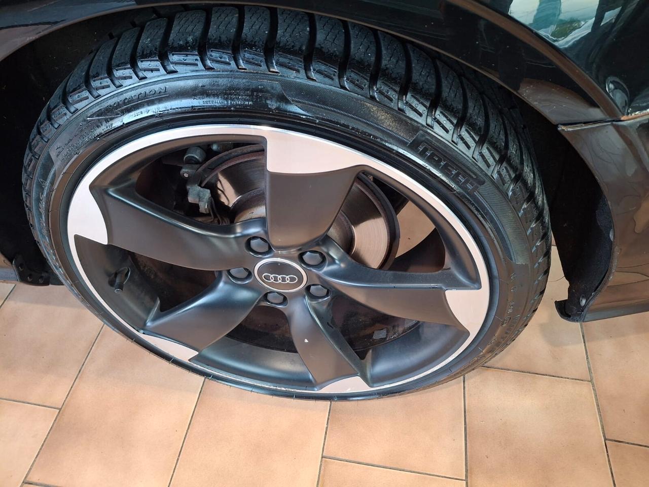 Audi A3 Sedan 2.0 TDI clean diesel quattro Attraction