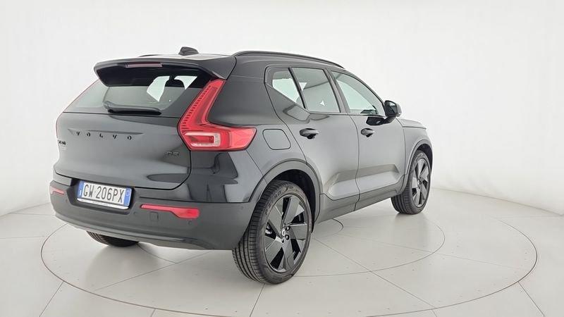 Volvo XC40 B3 automatico Ultra Black Edition