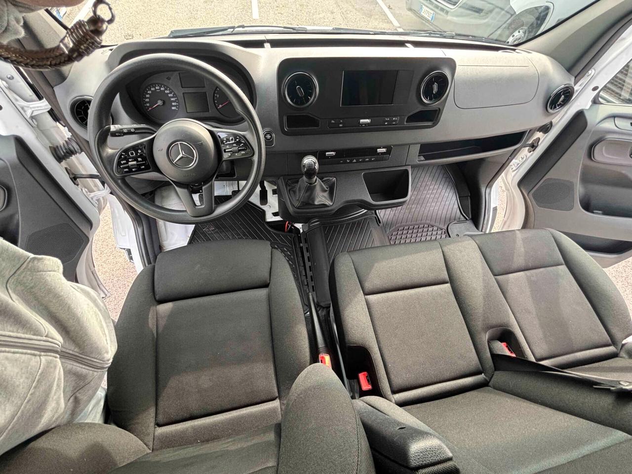 Mercedes Benz Sprinter - 314 2.1 cdi F 37/33 5 POSTI