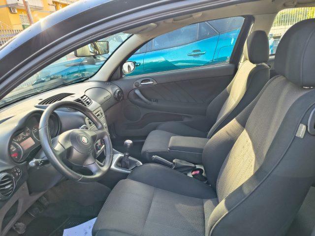 ALFA ROMEO 147 1.9 JTD 120CV 3 porte Exclusive