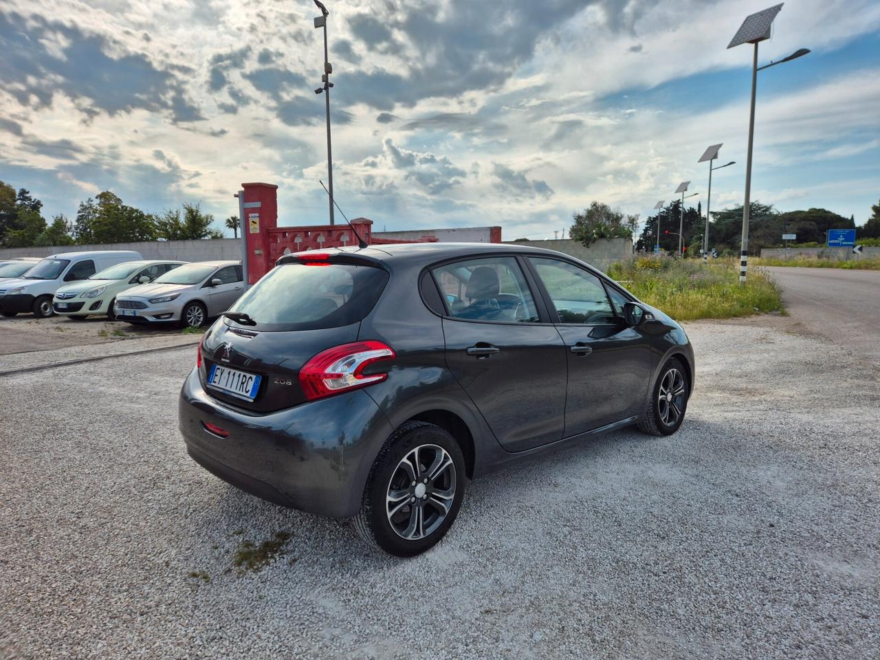 Peugeot 208 1.4 VTi 95 CV GPL Allure