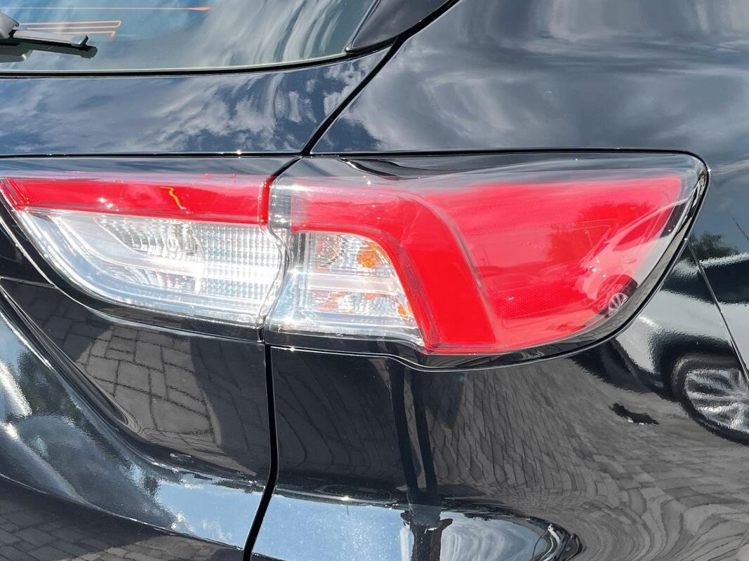 Ford Kuga 1.5 ecoblue Connect 2wd 120cv auto