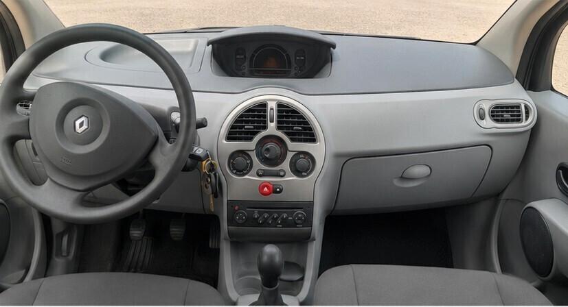 RENAULT Modus 1.2 16V Dynamique