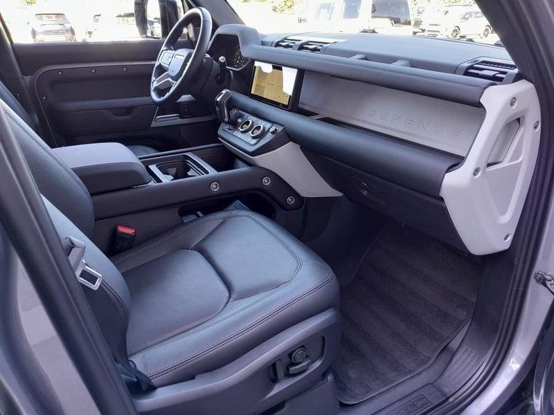 Land Rover Defender 3.0D I6 200 110 SE AWD auto. AUTOCARRO/NETTO IVA