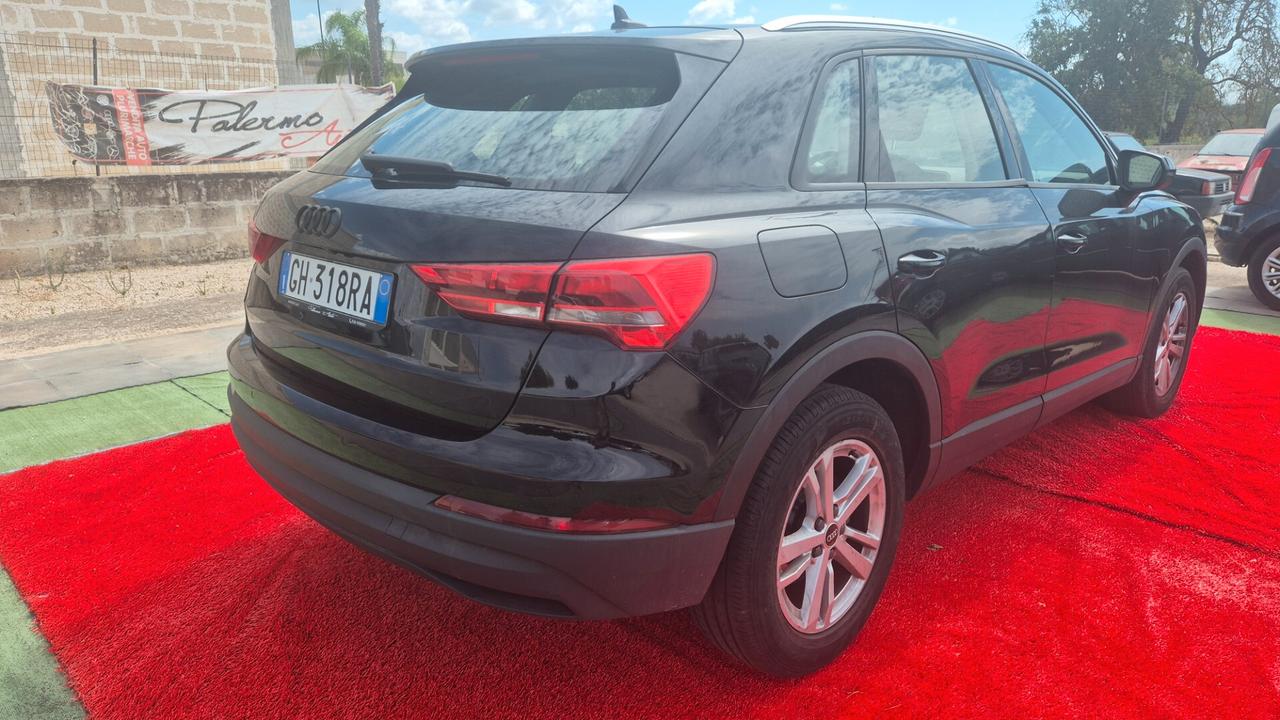 Audi Q3 35 TDI S tronic Sport Business Advanced
