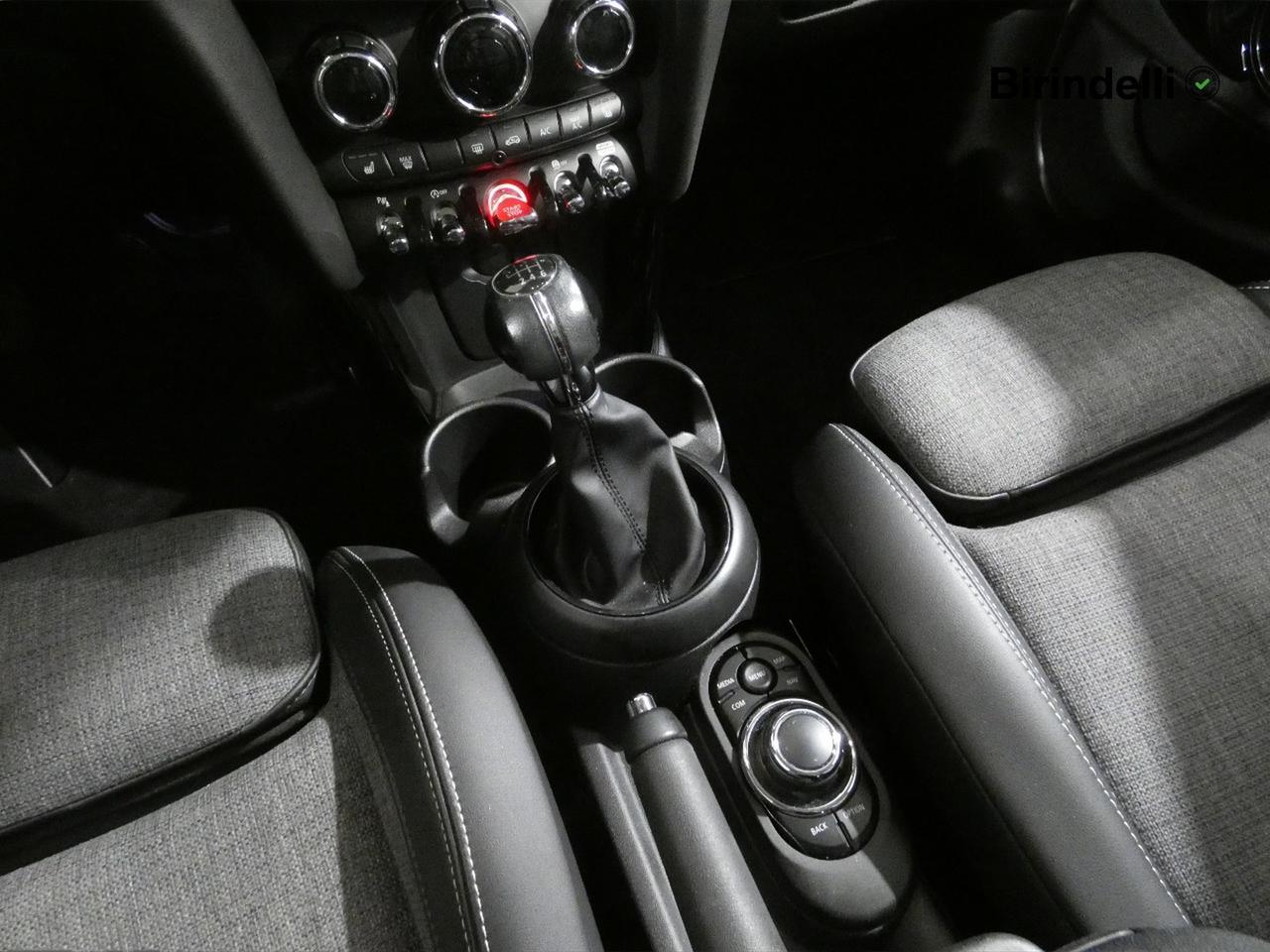 MINI Mini 5 porte (F55) - Mini 1.5 Cooper Yours 5 porte