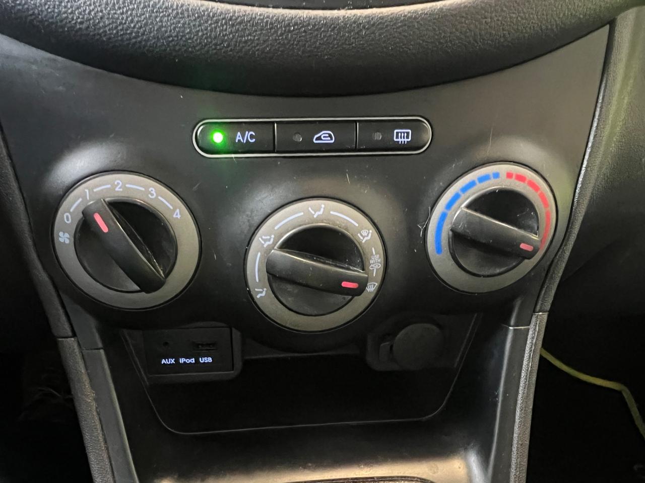 Hyundai i10 1.1 12V Fiorucci Soft Top