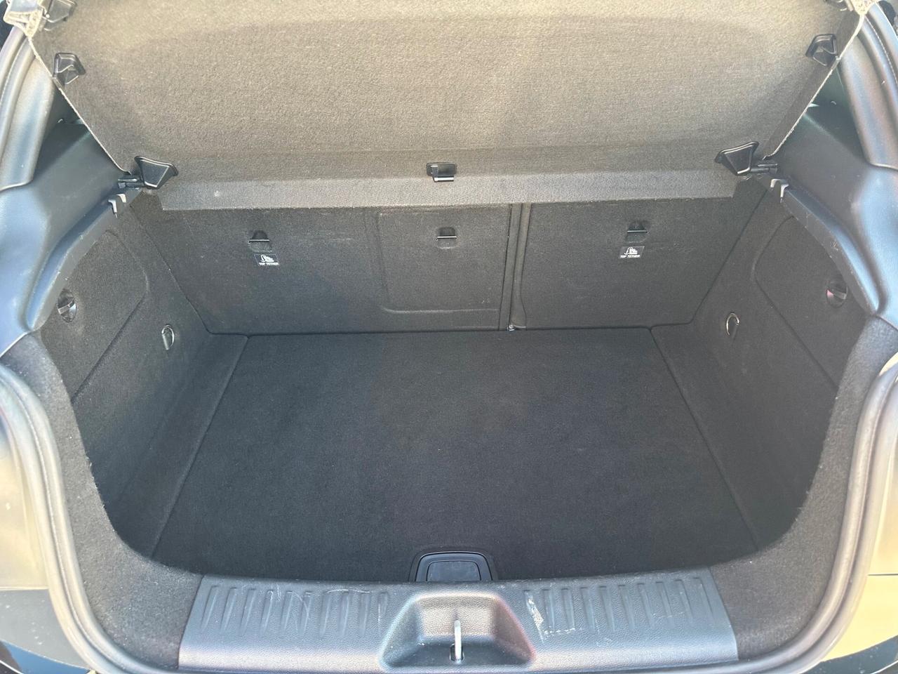 Mercedes-benz A 180 A 180 d Automatic Sport