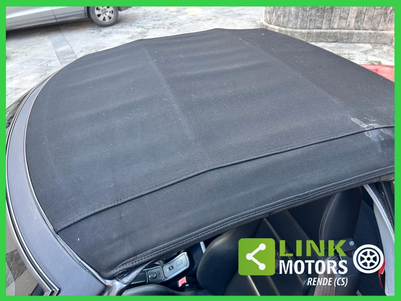 Alfa Romeo Spider 2.0i 16V Twin Spark cat 04/1995