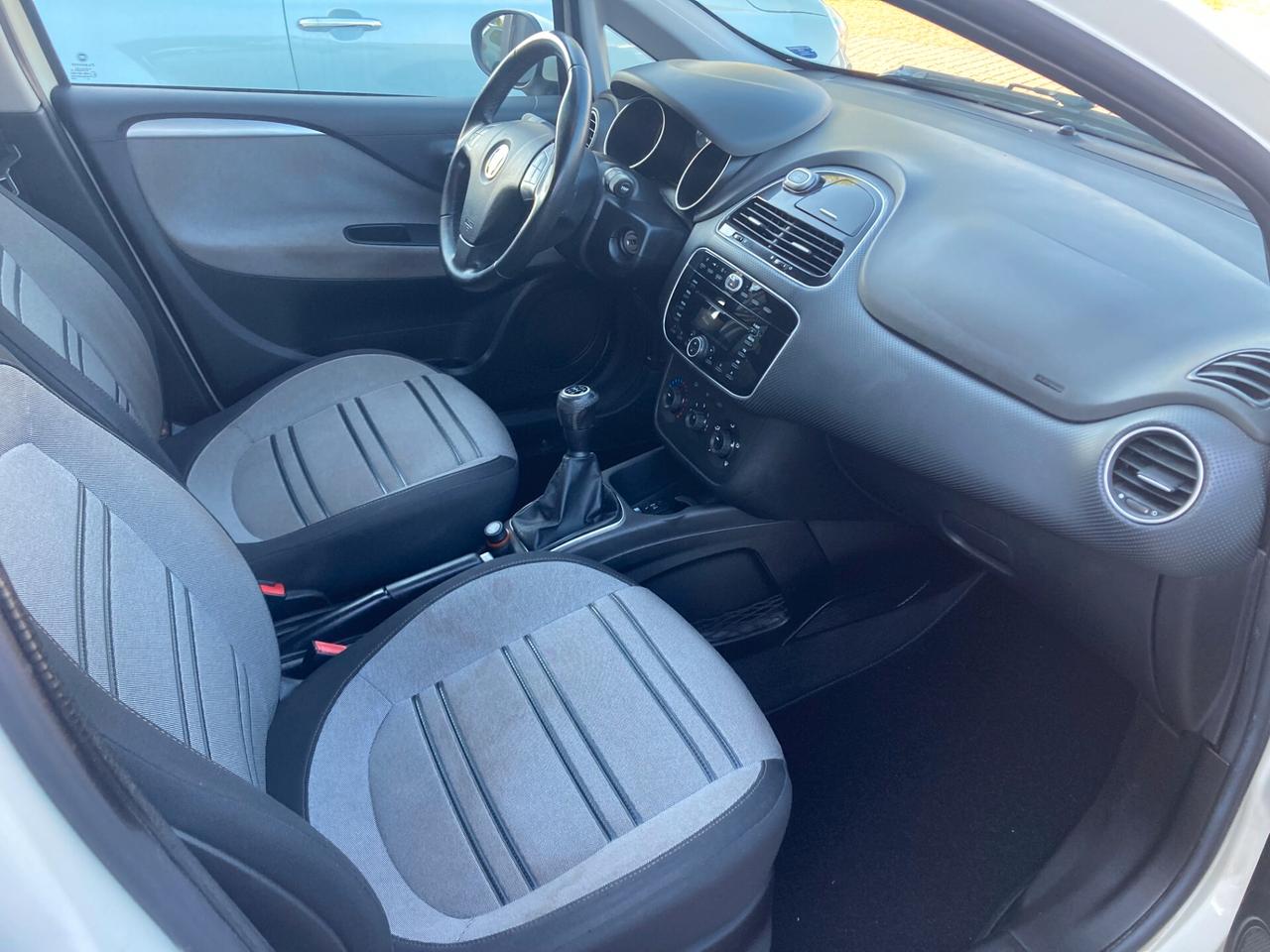 Fiat Punto Evo 5p 1.3 mjt Blue & Me NEOPATENTATI