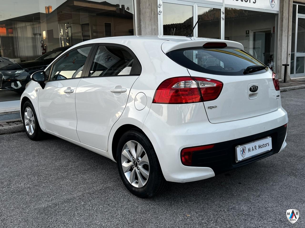Kia Rio 1.1 CRDi 5p. Cool
