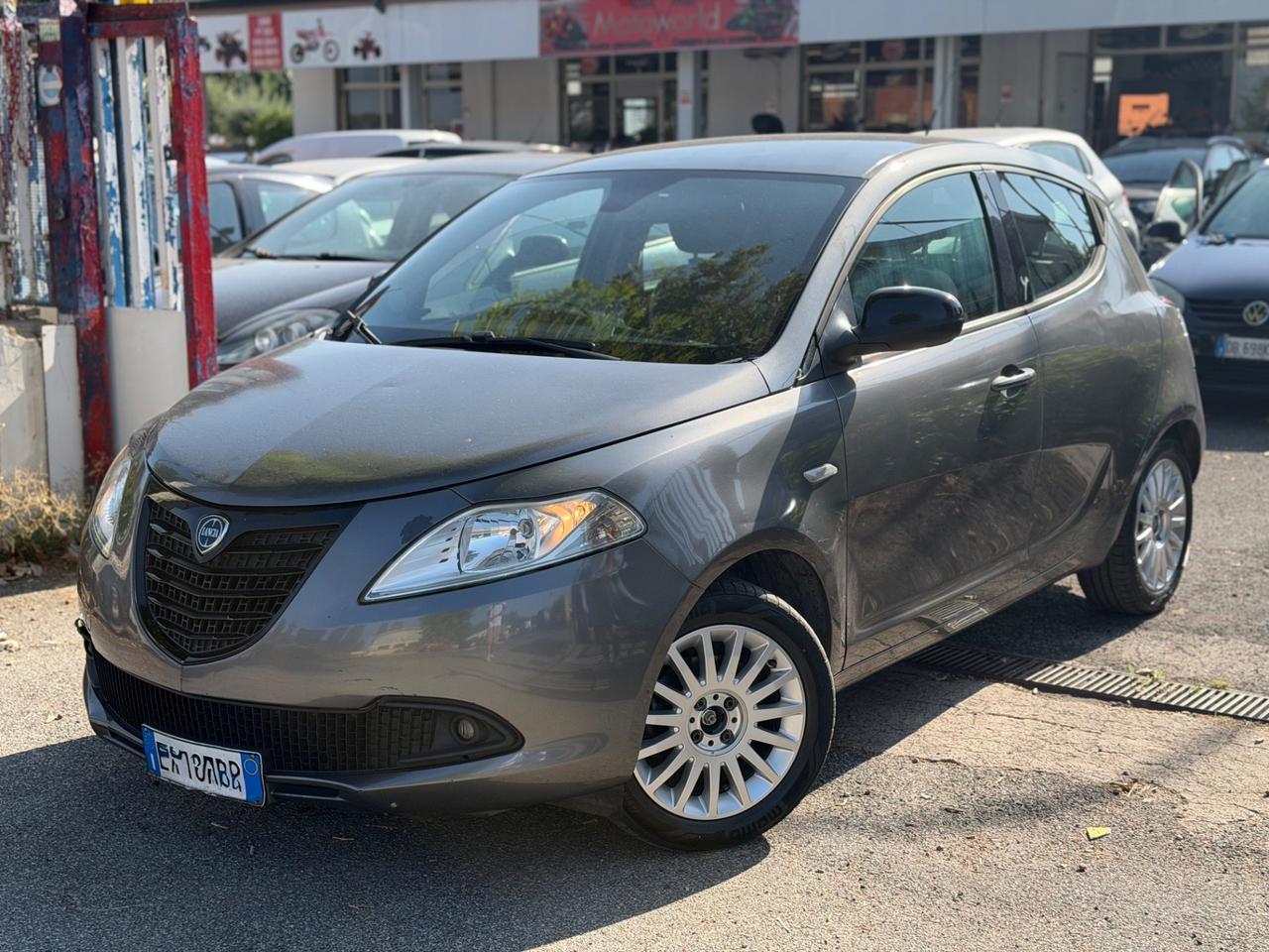 Lancia Ypsilon 1.2 69 CV 5 porte GPL Ecochic Elefantino