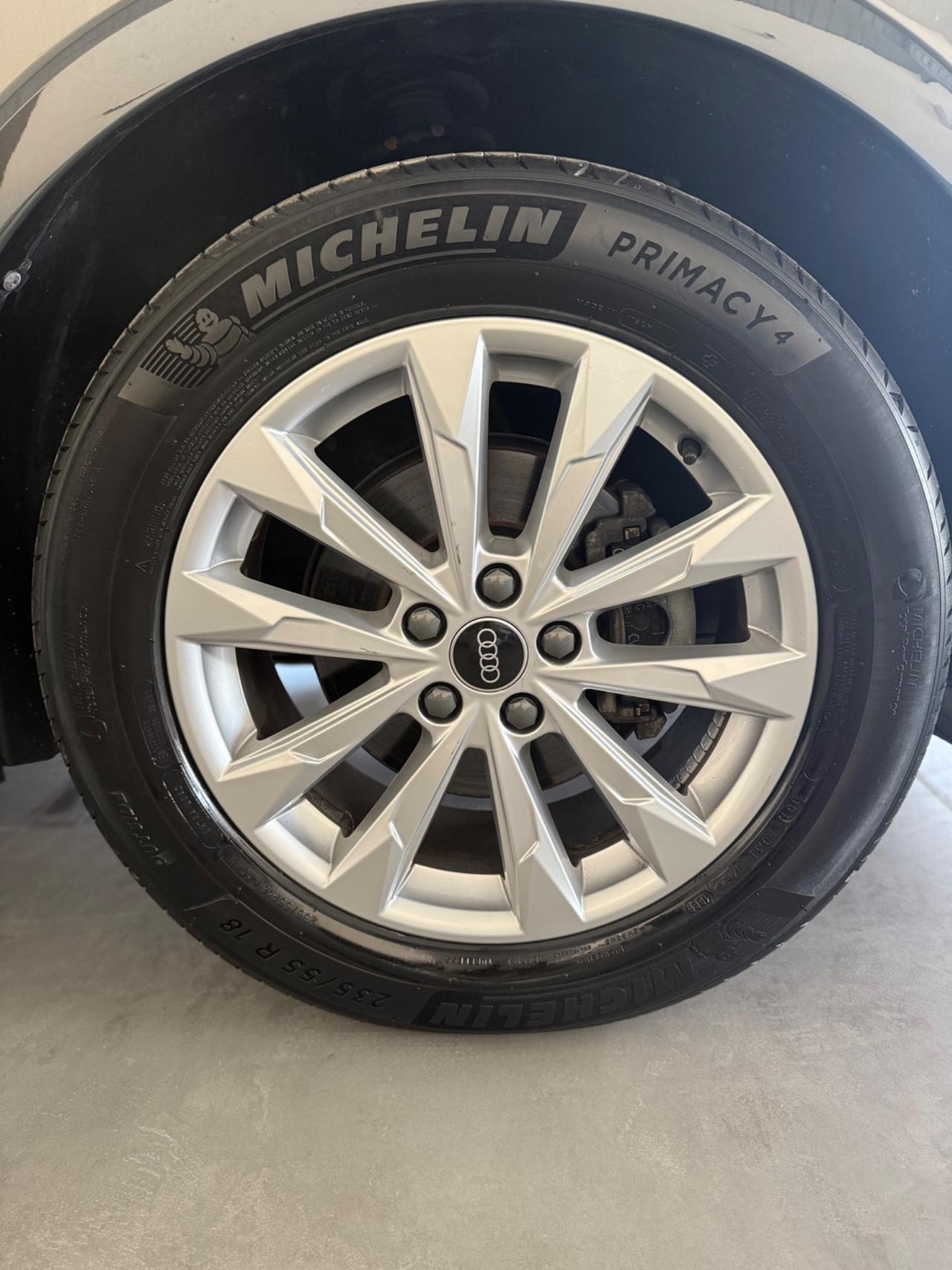 Audi Q3 SPB 35 TDI S tronic Business Plus
