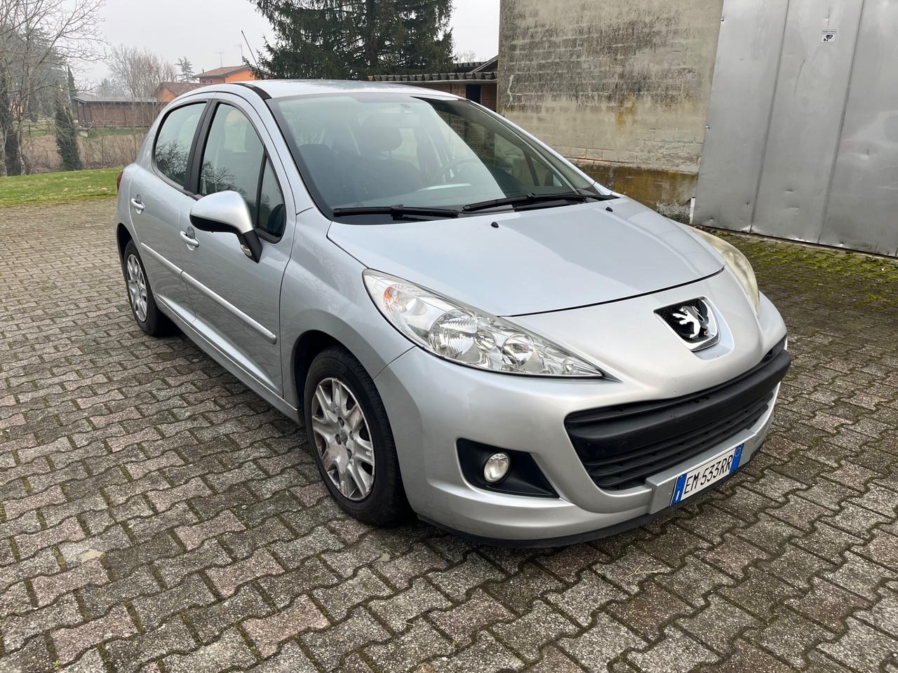 Peugeot 207 1.4 8V 75CV 5p. Energie ECO GPL