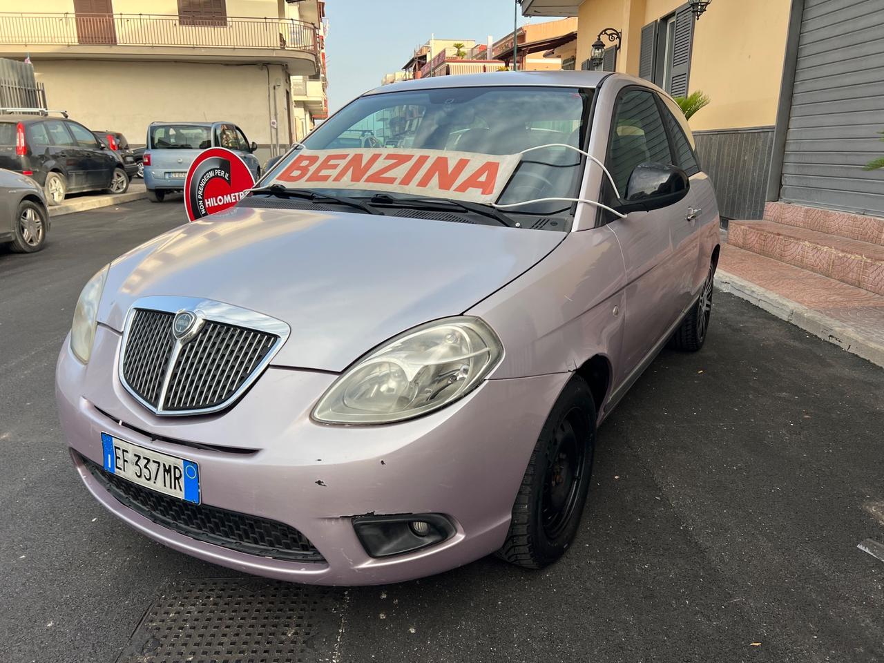 Lancia Ypsilon 1.2 Benzina Anno 2011